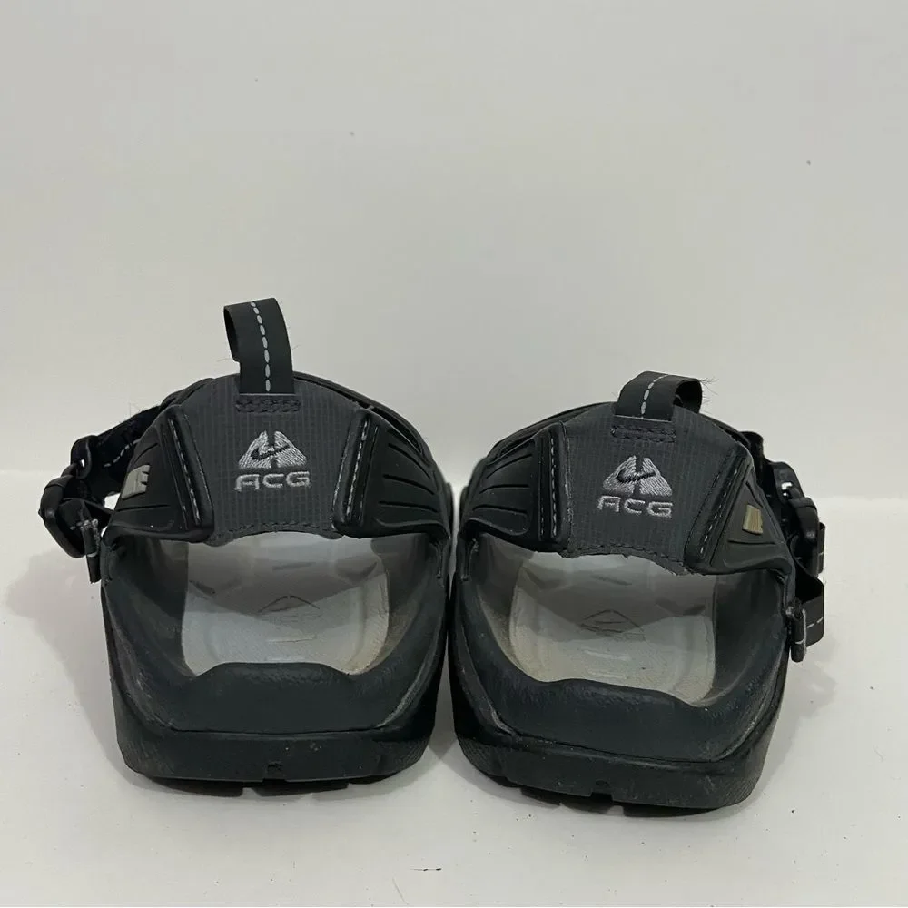 Nike gently worn
